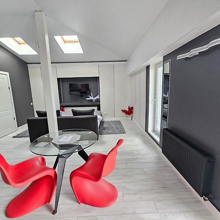 Apartament With Terras Kisinyov Kültér fotó