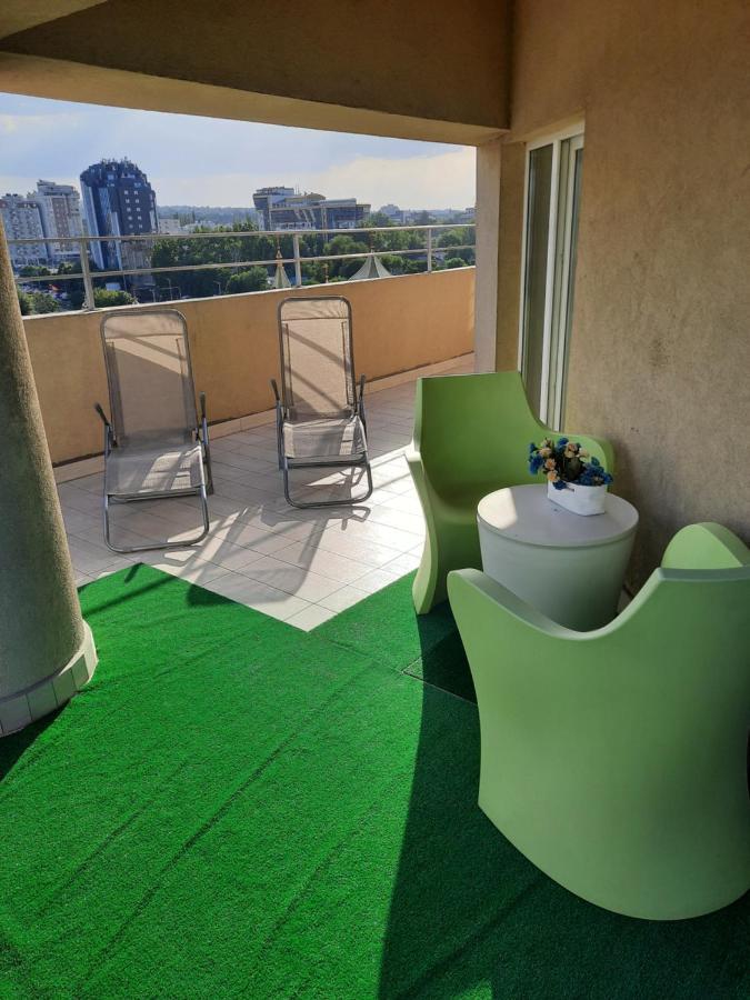 Apartament With Terras Kisinyov Kültér fotó