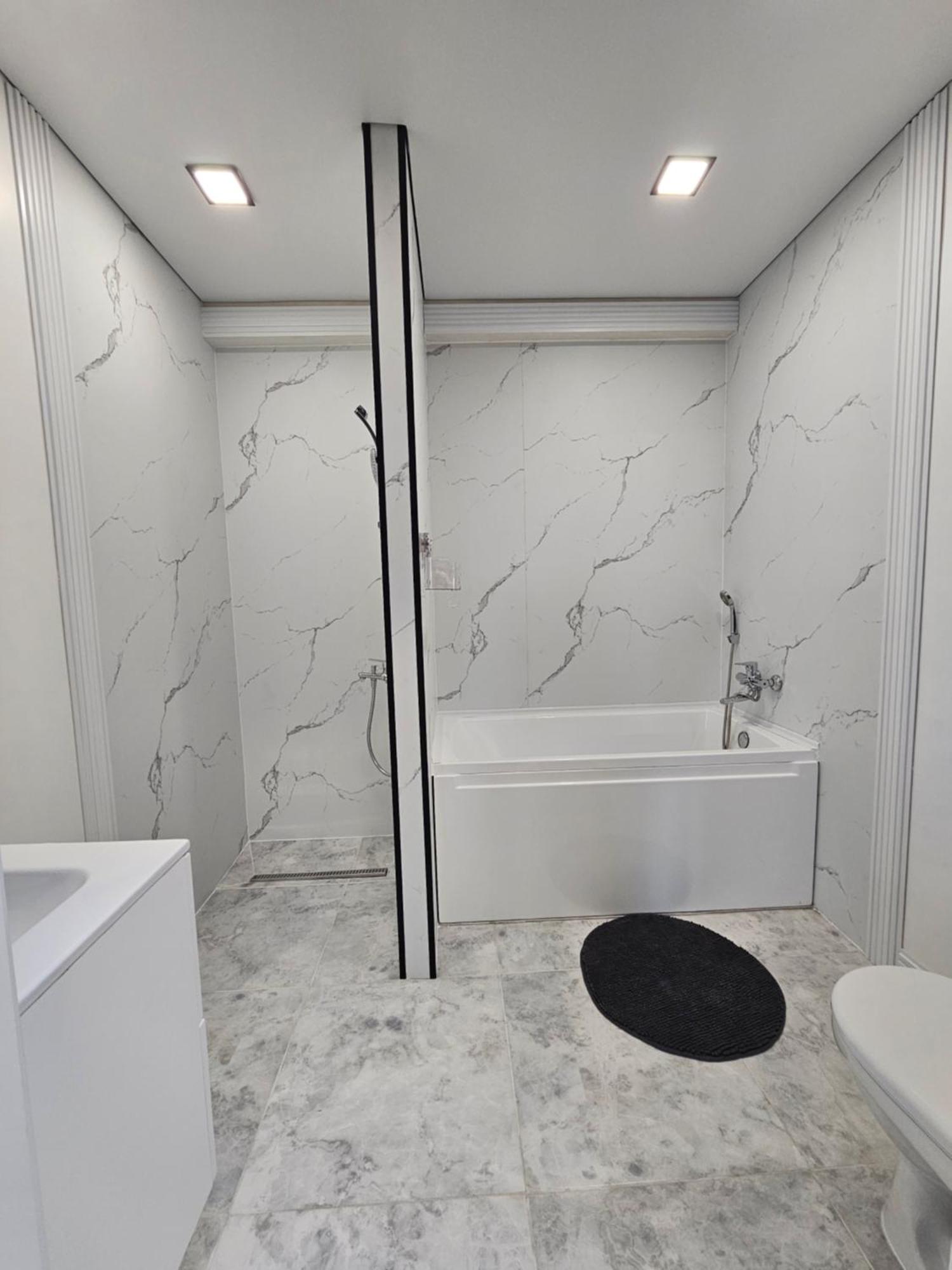 Apartament With Terras Kisinyov Kültér fotó