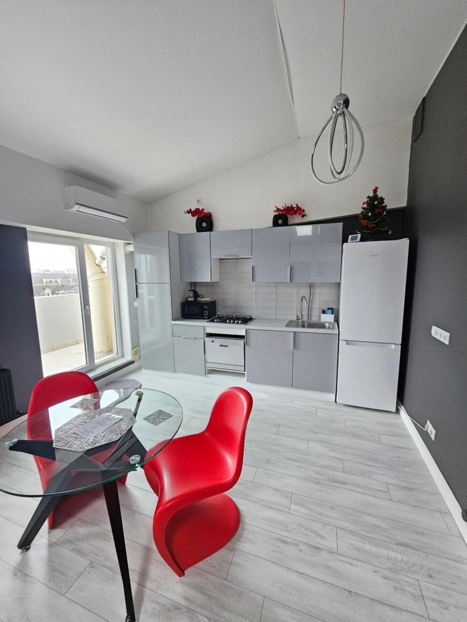 Apartament With Terras Kisinyov Kültér fotó