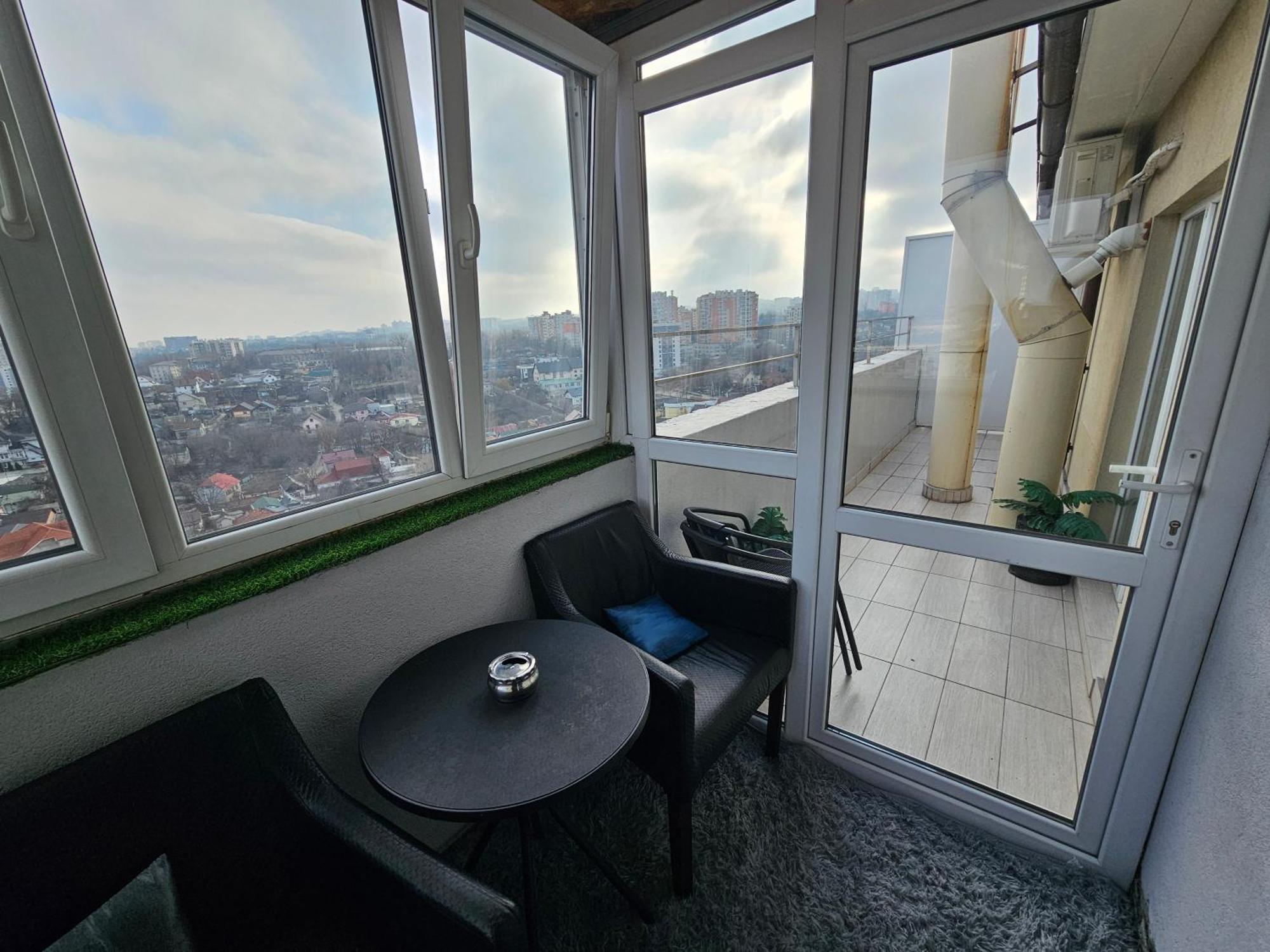 Apartament With Terras Kisinyov Kültér fotó