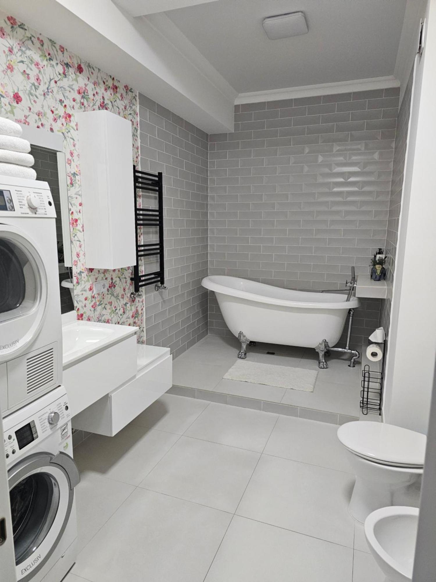 Apartament With Terras Kisinyov Kültér fotó